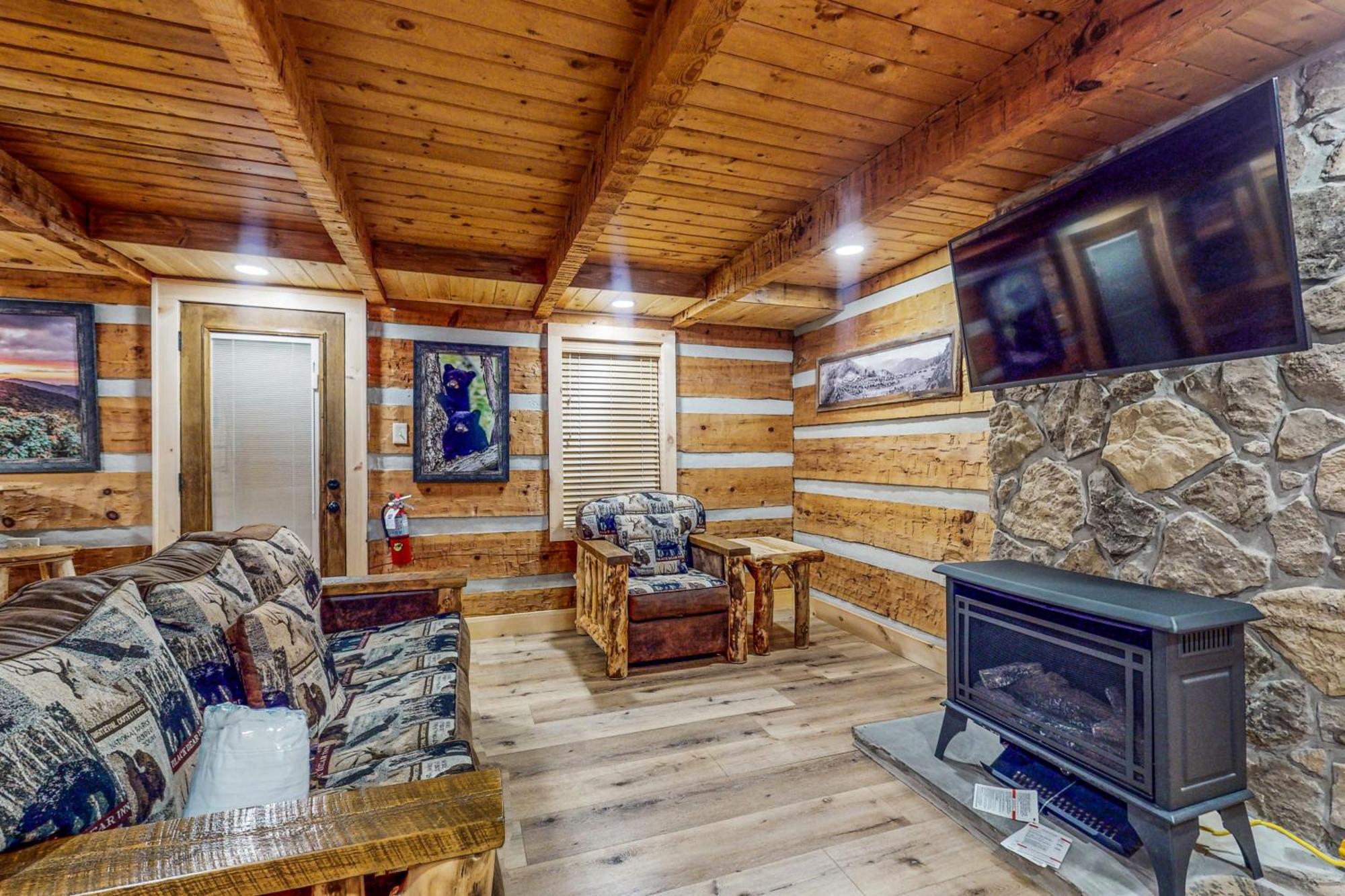 Up The Creek Villa Гетлинбург Екстериор снимка