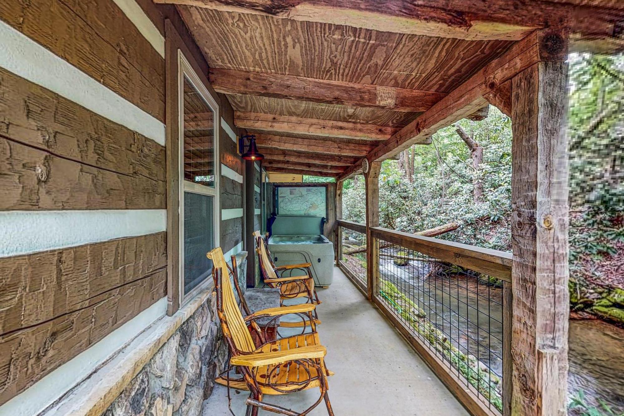 Up The Creek Villa Гетлинбург Екстериор снимка